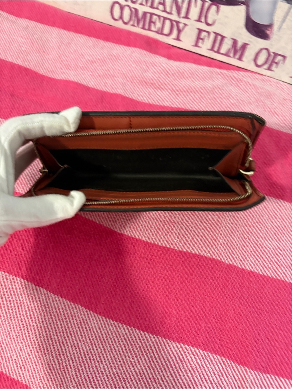 Gucci Guccissima  like a peach color Signature Continental Wallet Rehab wallet - Picture 5 of 11